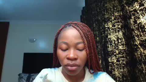 Snapshot of miss_kiarrafit chatting on February 18, 1:11 pm Miss Kiarrafit online show from February 18, 1:11 pm