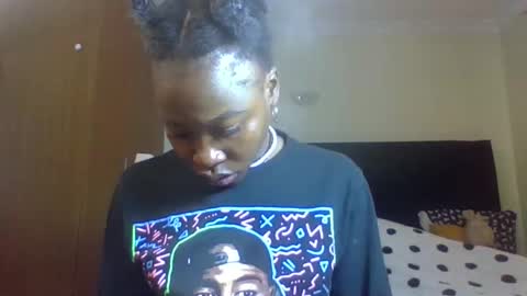 Snapshot of miss_kiarrafit chatting on September 18, 4:47 am Miss Kiarrafit online show from September 18, 4:47 am