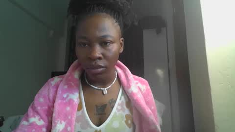 Snapshot of miss_kiarrafit chatting on November 25, 12:38 pm Miss Kiarrafit online show from November 25, 12:38 pm