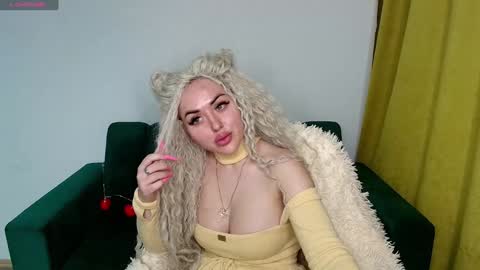 Snapshot of miss_kiten chatting on January 31, 7:29 pm miss_kiten online show from January 31, 7:29 pm