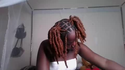 Snapshot of miss_kookie chatting on February 21, 3:34 am miss_kookie online show from February 21, 3:34 am