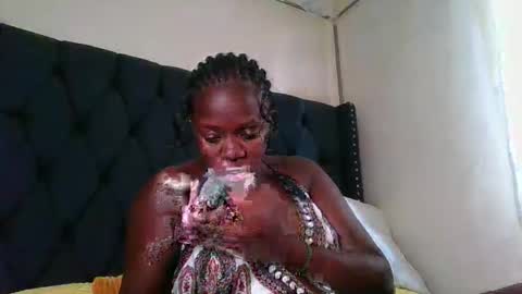 Snapshot of miss_kookie chatting on September 13, 10:37 am miss_kookie online show from September 13, 10:37 am