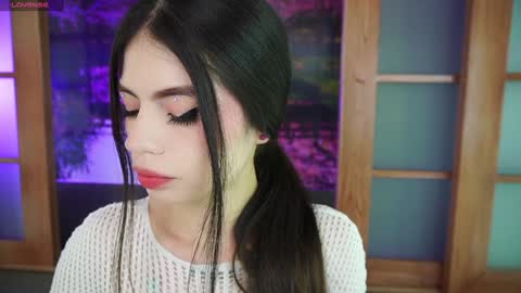 miss_lucyla online show from December 27, 11:06 am