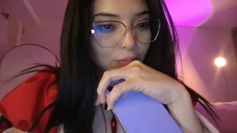 Snapshot of miss_meii chatting on September 21, 6:37 am Alejandra online show from September 21, 6:37 am