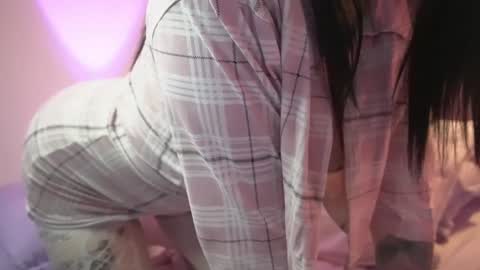 Snapshot of miss_meii chatting on October 7, 10:29 pm Alejandra online show from October 7, 10:29 pm