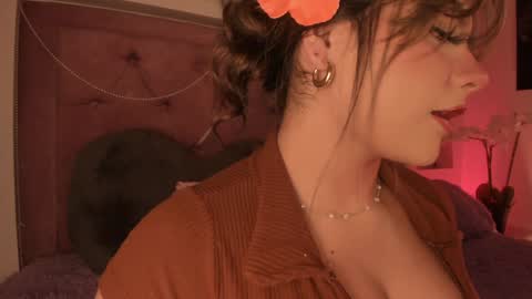 Melissa   online show from January 10, 1:20 pm