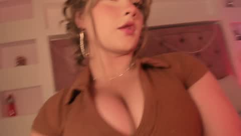 Melissa   online show from January 23, 1:35 pm