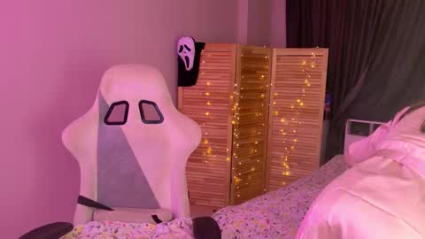 Mamma Mia online show from October 26, 5:46 am