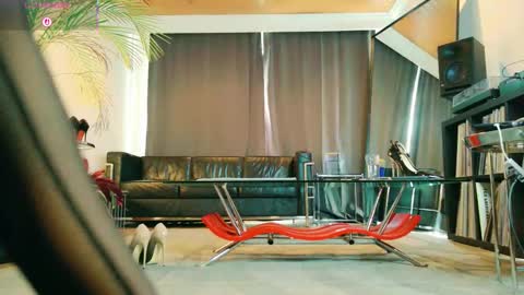 Satori Rose online show from October 1, 8:15 pm