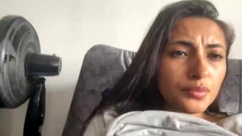 Snapshot of miss_selene chatting on December 25, 5:37 pm intagram miss selene59 online show from December 25, 5:37 pm