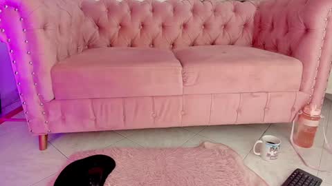 Snapshot of miss_selene chatting on January 3, 12:11 am intagram miss selene59 online show from January 3, 12:11 am