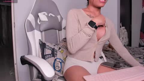 miss_soffi1 online show from February 19, 7:38 pm