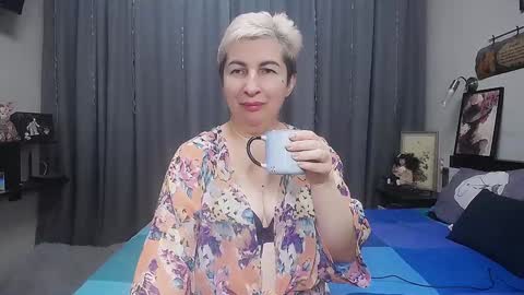 Snapshot of miss_tasha_kom chatting on December 2, 7:14 am miss_tasha_kom online show from December 2, 7:14 am