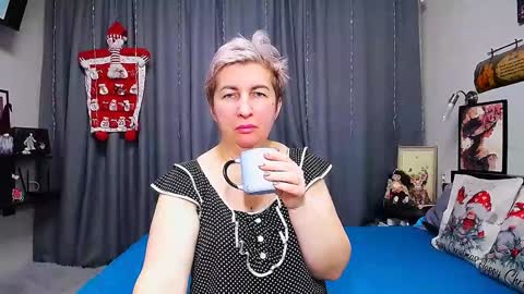 Snapshot of miss_tasha_kom chatting on December 26, 7:35 am miss_tasha_kom online show from December 26, 7:35 am