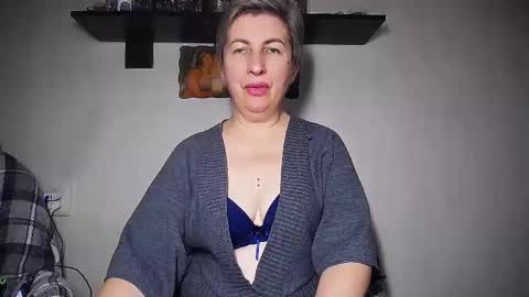 Snapshot of miss_tasha_kom chatting on October 4, 8:45 am miss_tasha_kom online show from October 4, 8:45 am