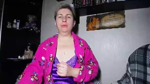 Snapshot of miss_tasha_kom chatting on October 18, 3:31 am miss_tasha_kom online show from October 18, 3:31 am