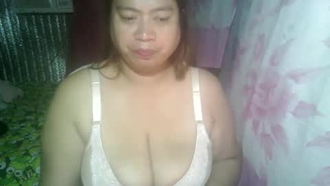 miss v0lcan0 online show from October 9, 10:19 pm