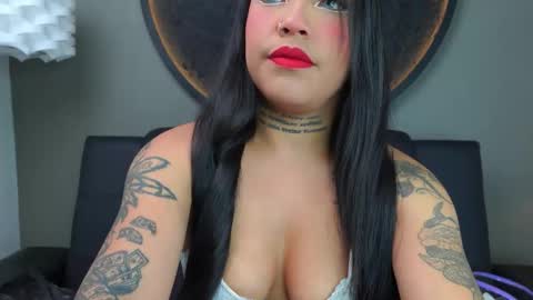 Snapshot of miss_vaiolette chatting on September 24, 11:02 am Vaiolette online show from September 24, 11:02 am