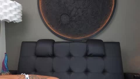 Snapshot of miss_vaiolette chatting on October 10, 11:09 am Vaiolette online show from October 10, 11:09 am