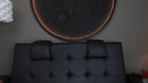 Snapshot of miss_vaiolette chatting on October 18, 11:11 am Vaiolette online show from October 18, 11:11 am