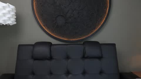 Snapshot of miss_vaiolette chatting on October 20, 11:10 am Vaiolette online show from October 20, 11:10 am