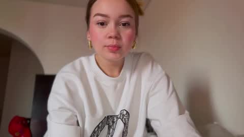 Ameliahs online show from September 12, 12:38 pm