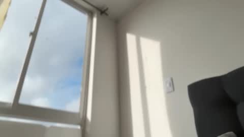 Ameliahs online show from November 19, 12:27 pm