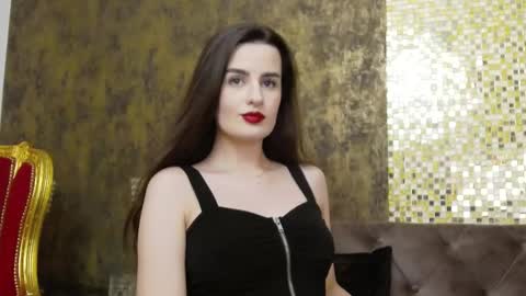 Snapshot of misscelinewest chatting on February 11, 2:25 am MissCelineWest online show from February 11, 2:25 am