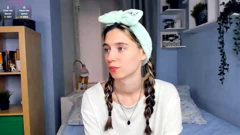 Shelley online show from September 27, 7:35 am