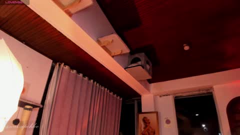 Snapshot of misschloe__ chatting on December 11, 12:02 am Chloe freelance model Please your thumbs up are important online show from December 11, 12:02 am