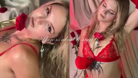 Snapshot of misschloe__ chatting on February 19, 12:03 am Chloe freelance model Please your thumbs up are important online show from February 19, 12:03 am
