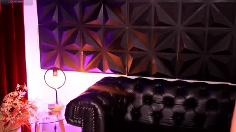 ELEKTRA online show from December 17, 4:45 am