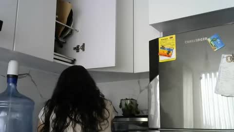 Snapshot of misselii chatting on January 11, 6:23 pm melodie online show from January 11, 6:23 pm