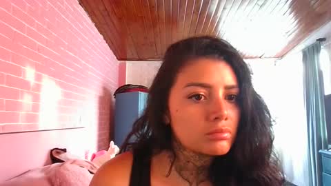 Snapshot of misselii chatting on September 11, 10:21 pm melodie online show from September 11, 10:21 pm