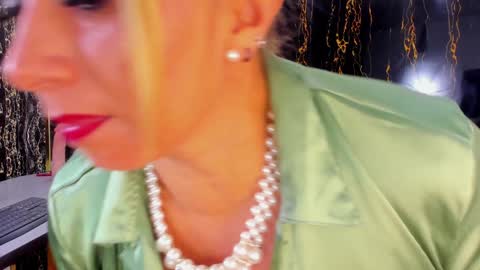 Escarlet online show from January 16, 5:32 am