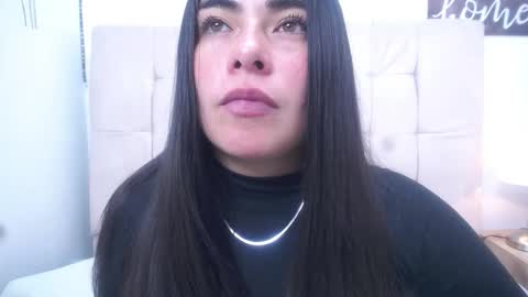 Snapshot of missexy303av chatting on December 8, 10:36 pm missexy303av online show from December 8, 10:36 pm