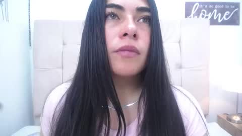 Snapshot of missexy303av chatting on December 9, 9:16 pm missexy303av online show from December 9, 9:16 pm