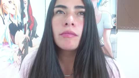 Snapshot of missexy303av chatting on December 11, 5:00 am missexy303av online show from December 11, 5:00 am