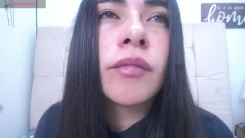 Snapshot of missexy303av chatting on January 17, 3:22 pm missexy303av online show from January 17, 3:22 pm