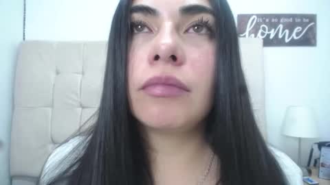 Snapshot of missexy303av chatting on February 7, 6:13 pm missexy303av online show from February 7, 6:13 pm