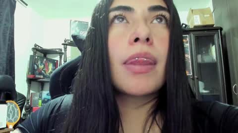 Snapshot of missexy303av chatting on February 26, 11:48 pm missexy303av online show from February 26, 11:48 pm