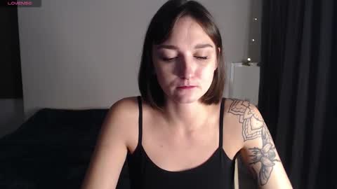 missfiti online show from October 17, 3:14 pm