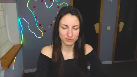 Snapshot of missis_sofiia chatting on March 2, 7:10 am Sofia online show from March 2, 7:10 am