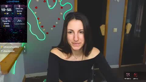 Snapshot of missis_sofiia chatting on March 2, 10:14 am Sofia online show from March 2, 10:14 am