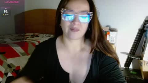 eva   online show from January 30, 11:22 am