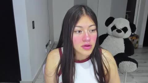 missloren333 online show from November 5, 8:47 am