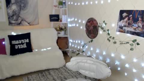 Snapshot of missmelons_ chatting on January 10, 3:06 pm Li online show from January 10, 3:06 pm