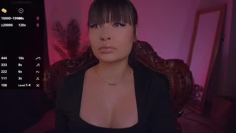 LUXXANDRA online show from February 22, 5:34 am