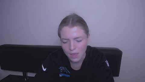 Olivia online show from December 3, 5:55 pm