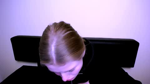 Olivia online show from January 31, 2:49 pm